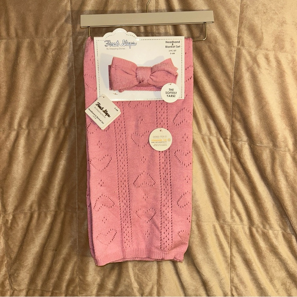 Baby girls matching pink  heart  blanket and headband set.